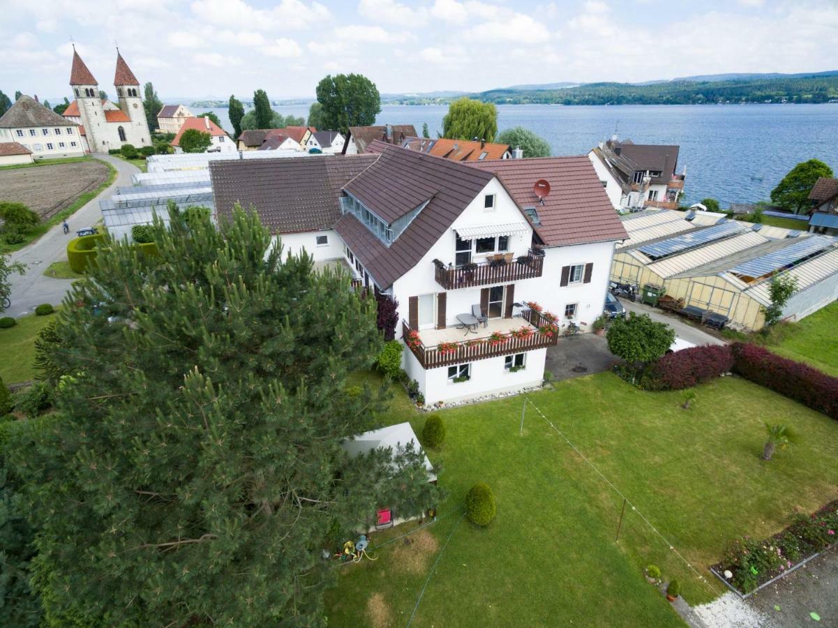 Ferienwohnungen Richard Wurz Reichenau Exterior photo